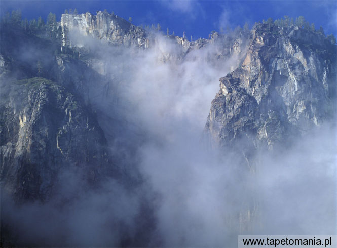 Urwisko w chmurach, Tapety Góry, Góry tapety na pulpit, Góry