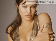 Angelina Jolie 17, 